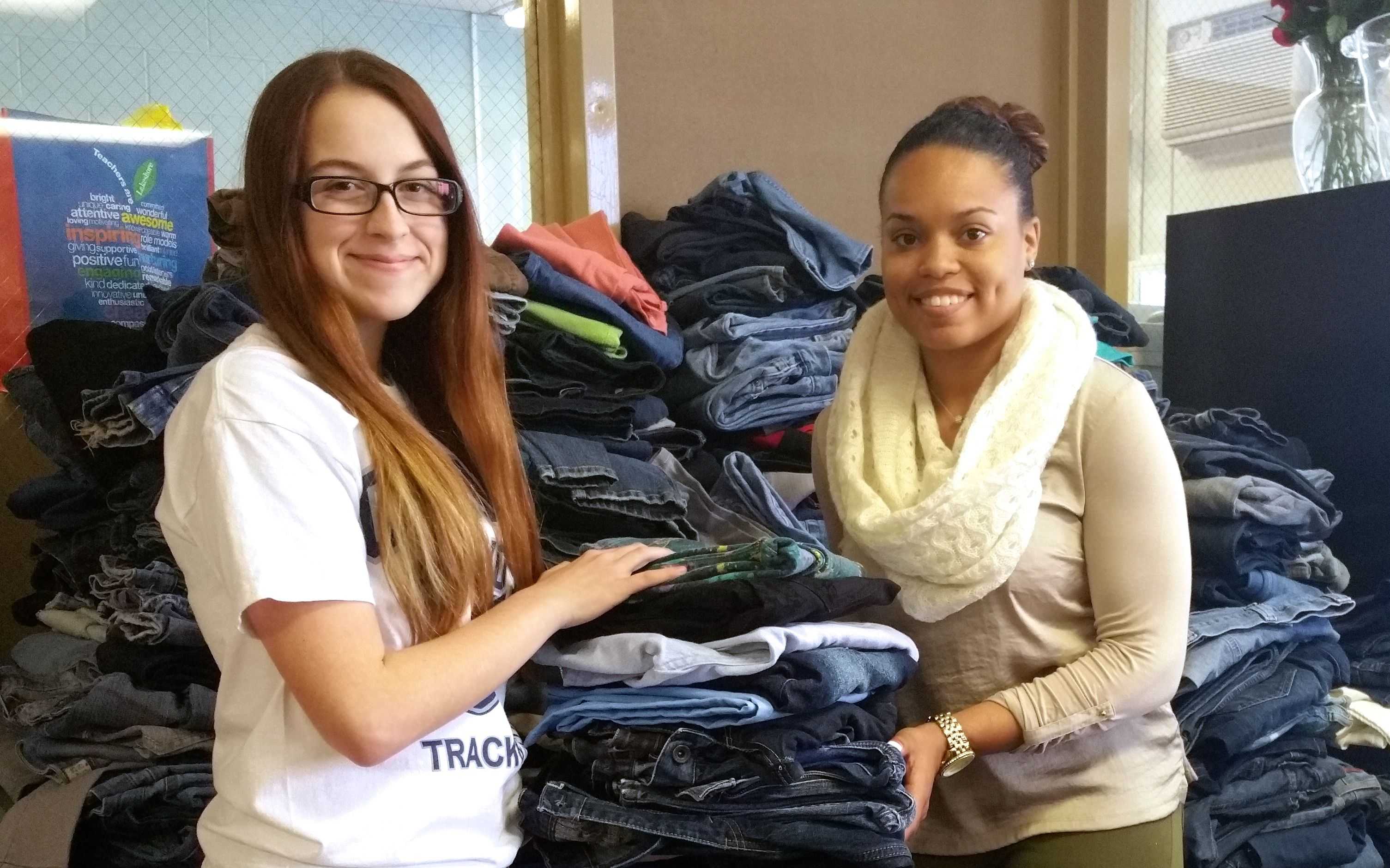 Aéropostale, DoSomething.org Fight Homelessness With 'Teens for Jeans