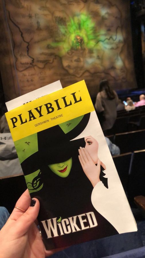 The set design of this show includes lots of green, which is the signature color of the Wicked Witch of the West.