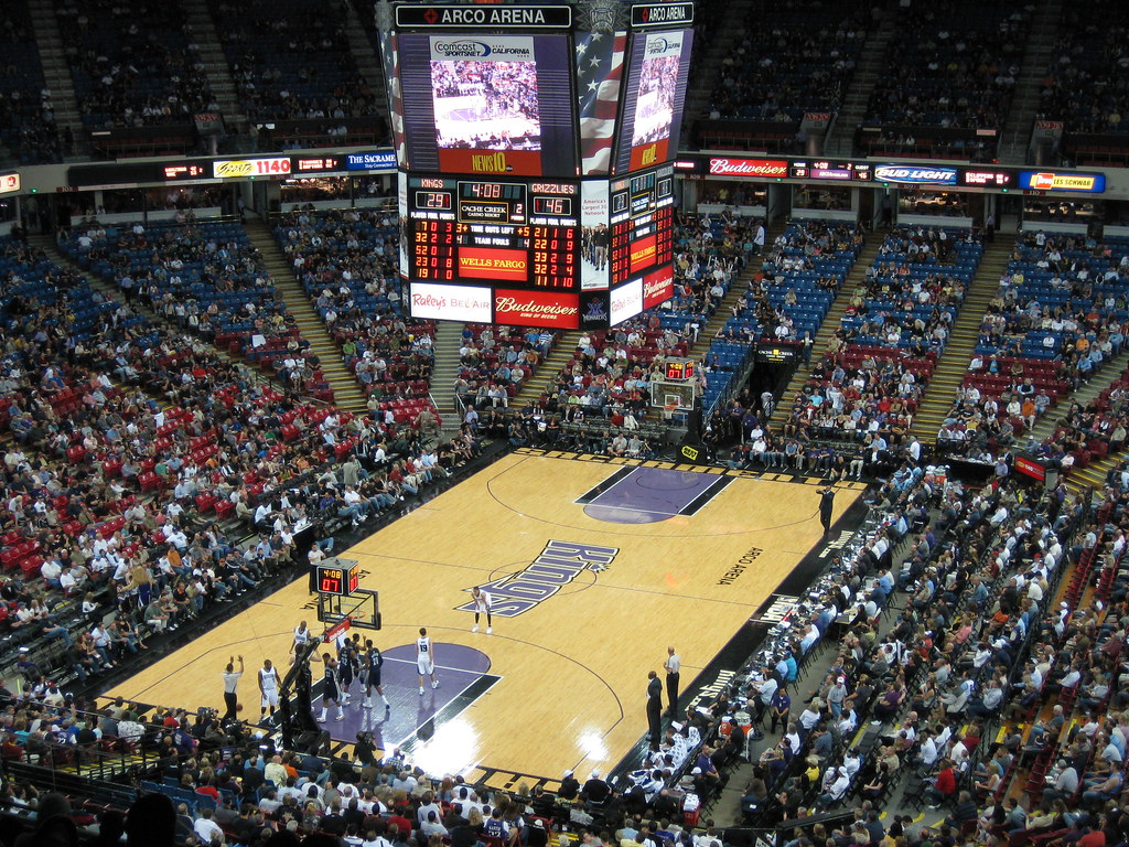 November 8Kings play first game in Arco arena The Declaration