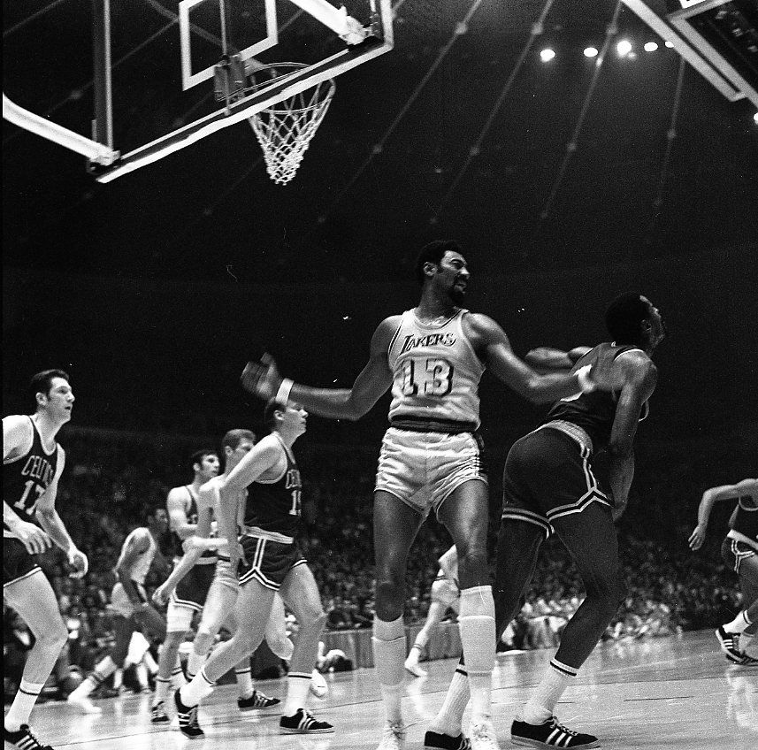 Wilt Chamberlain and the Lakers started a 33 game consecutive win streak on this day in 1971