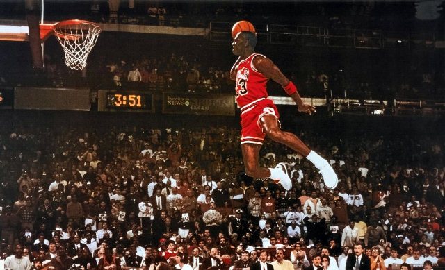 On this day in 1993 Jordan became the 2nd fastest player to reach 20,000 points