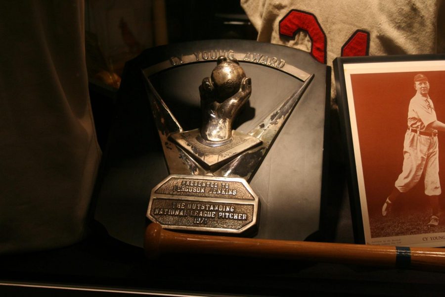 March 1 Cy Young award brought into NL The Declaration