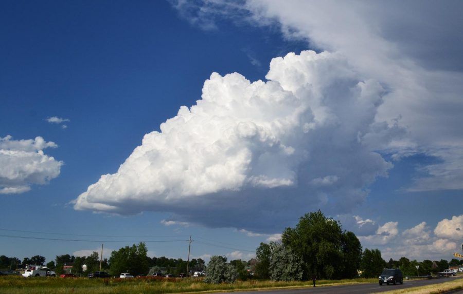 The name cumulus derives from the Latin cumulo-, meaning heap or pile.