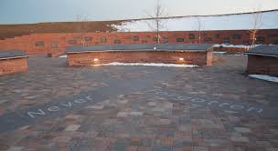 Columbine memorial for victims 