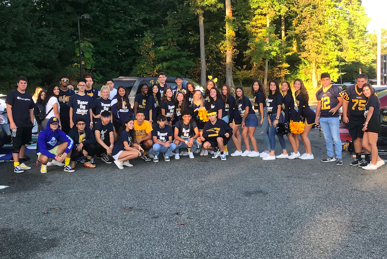 The 2020 senior class, on the last day of Spirit Week - Blue and Gold Day.