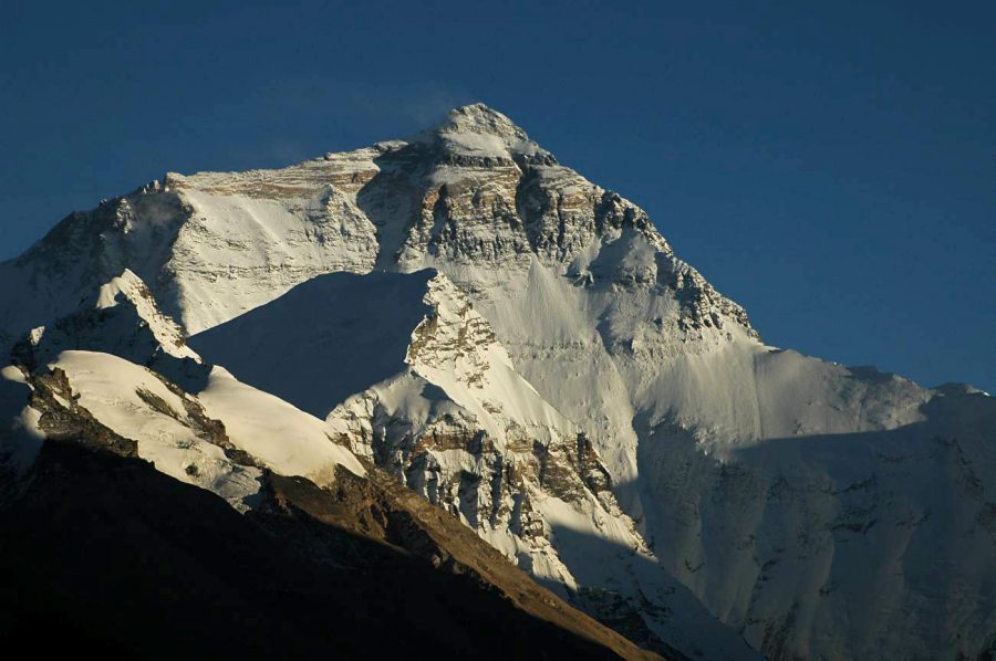 Mount_Everest_North_Face