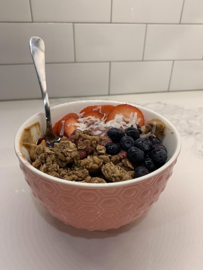 The final result of the Easy Berry Smoothie Bowl 