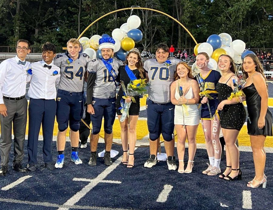 Pictured+is+the+2022+Homecoming+Court.+From+left+to+right+are+Andrew+Faria%2C+Ohm+Shah%2C+Patrick+Kelly%2C+Matthew+Salcedo%2C+Julia+Pagnozzi%2C+John+Genoni%2C+Gianna+Grasso%2C+Kara+Mitch%2C+Emma+Downes%2C+and+Madison+Oliveira.