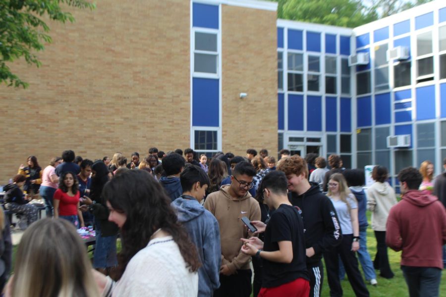 Although it was only for two blocks, students enjoyed some time out of the classroom for some self-care.