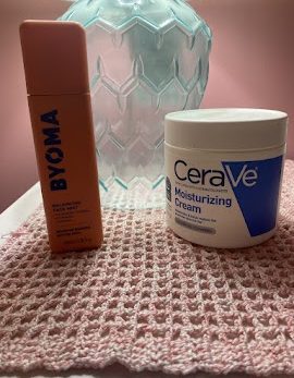 Along with Neutrogena, CeraVe is a Dermatologists favorite.