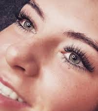 The long and short about eyelash extensions