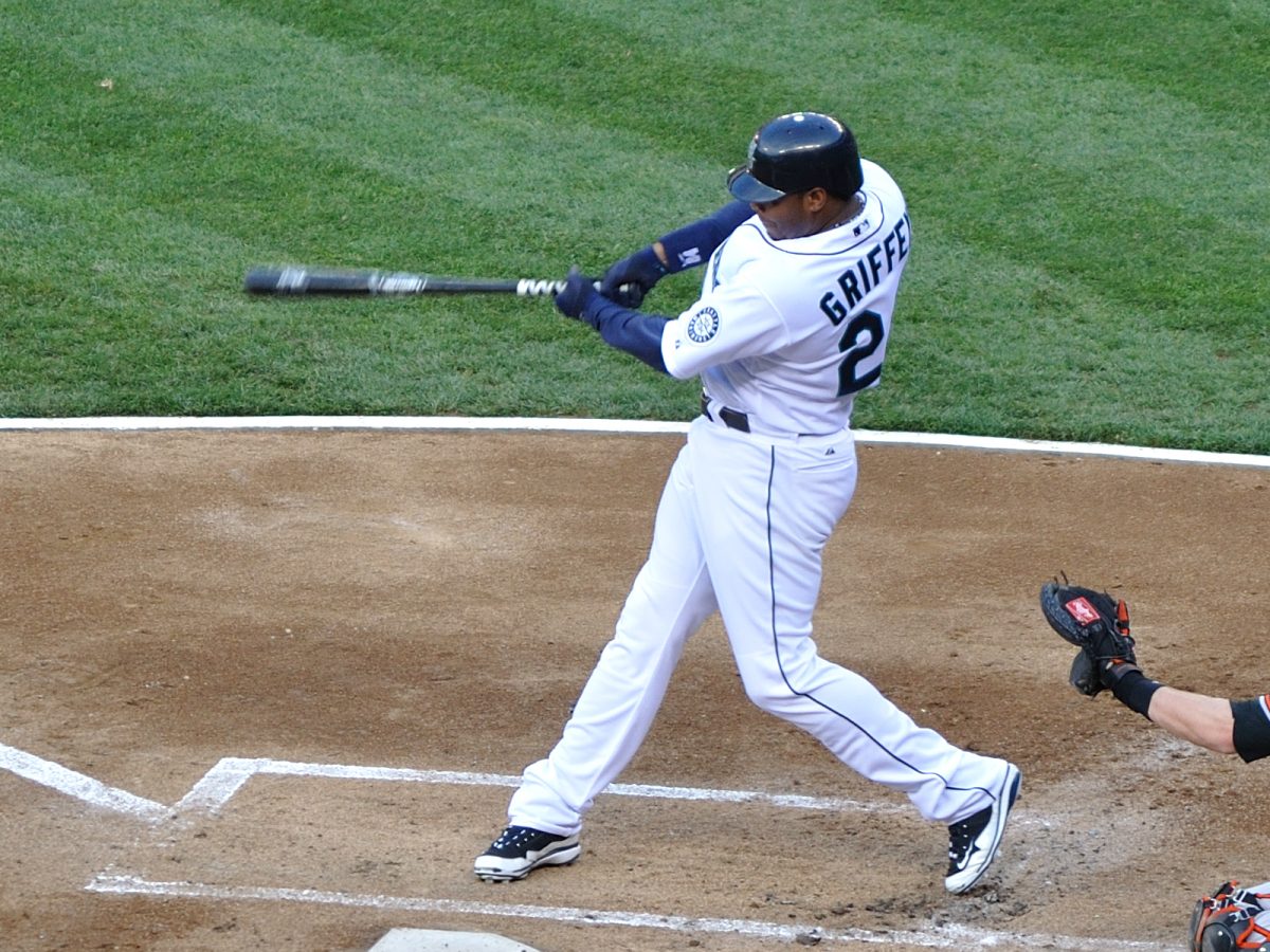 May+21st%2C+1996-Ken+Griffey+Jr+becomes+8th+youngest+player+to+hit+200+home+runs