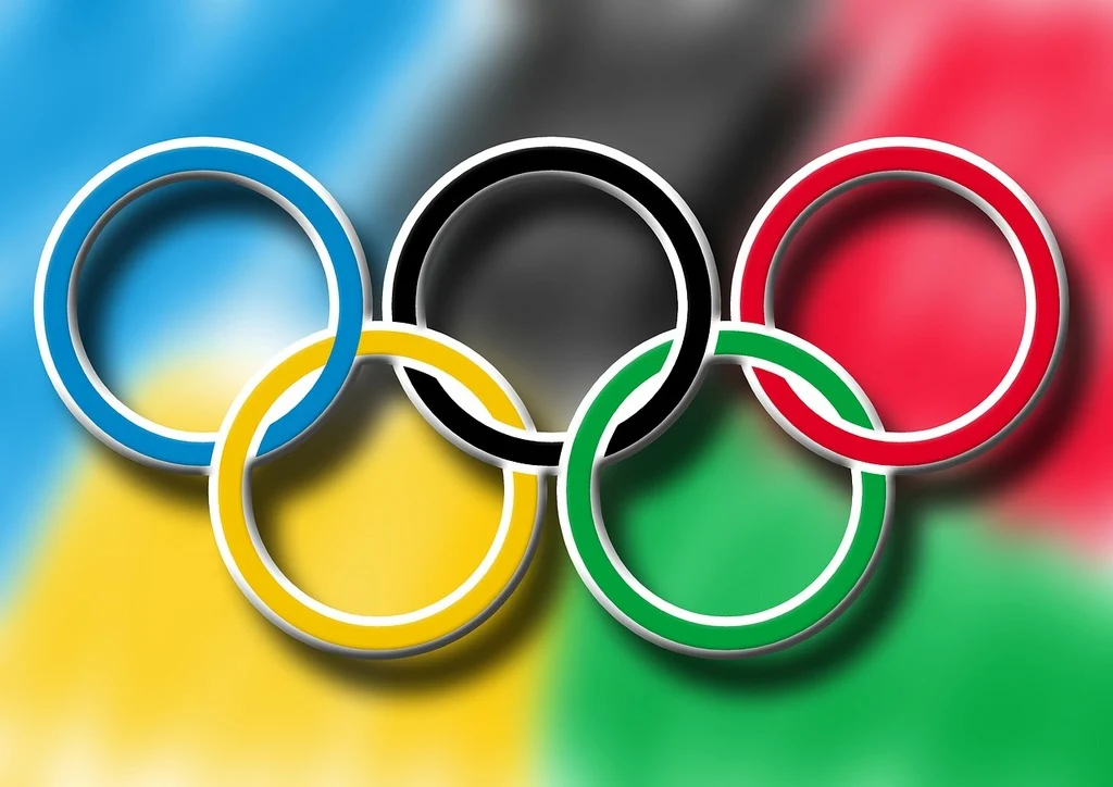 The Olympics originally started in Greece hundreds of years ago. They are now a tradition. 