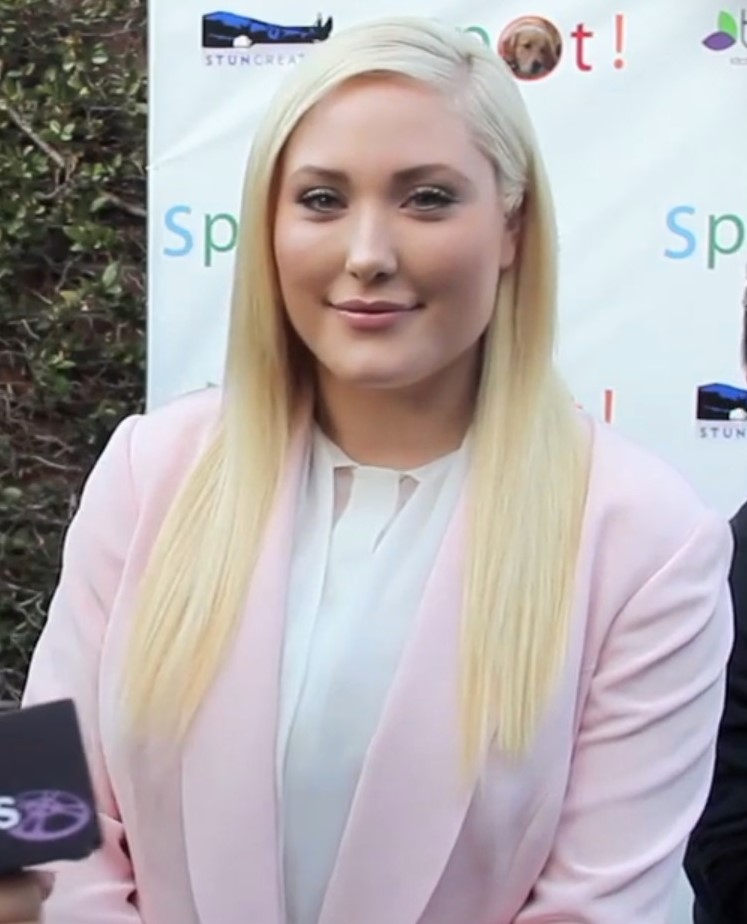 Hayley Hasselhoff made history in 2021 by becoming the first curve/plus-size model to appear on the cover of a European edition of Playboy (specifically Playboy Germany), celebrating body positivity and female empowerment.